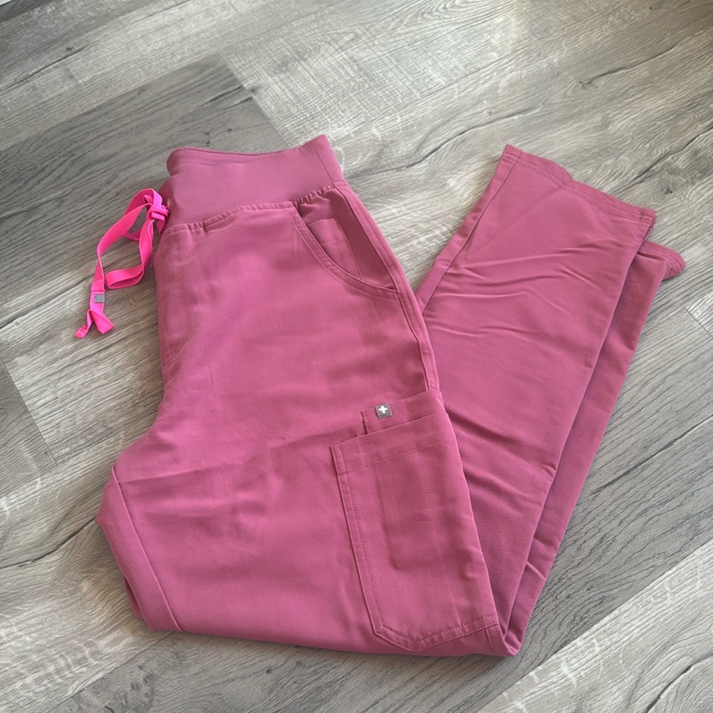 FIGS Yola High waisted Skinny Scrub Pant